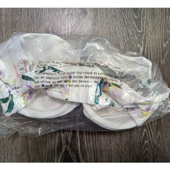 NWT Cacique Lightly Lined Balconette Bra White/Floral Size 40DDD - Picture 2 of 4